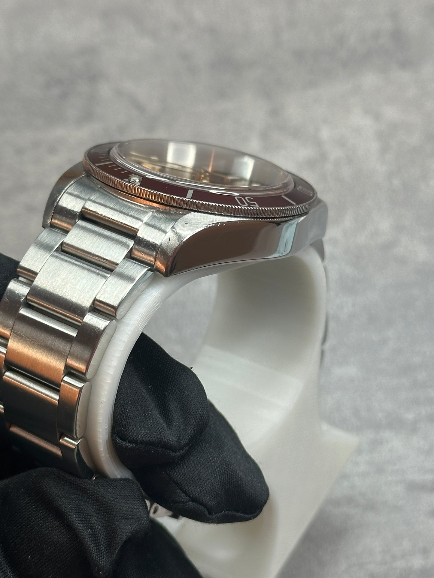 Tudor Black Bay ETA "Smiley" - 79220R