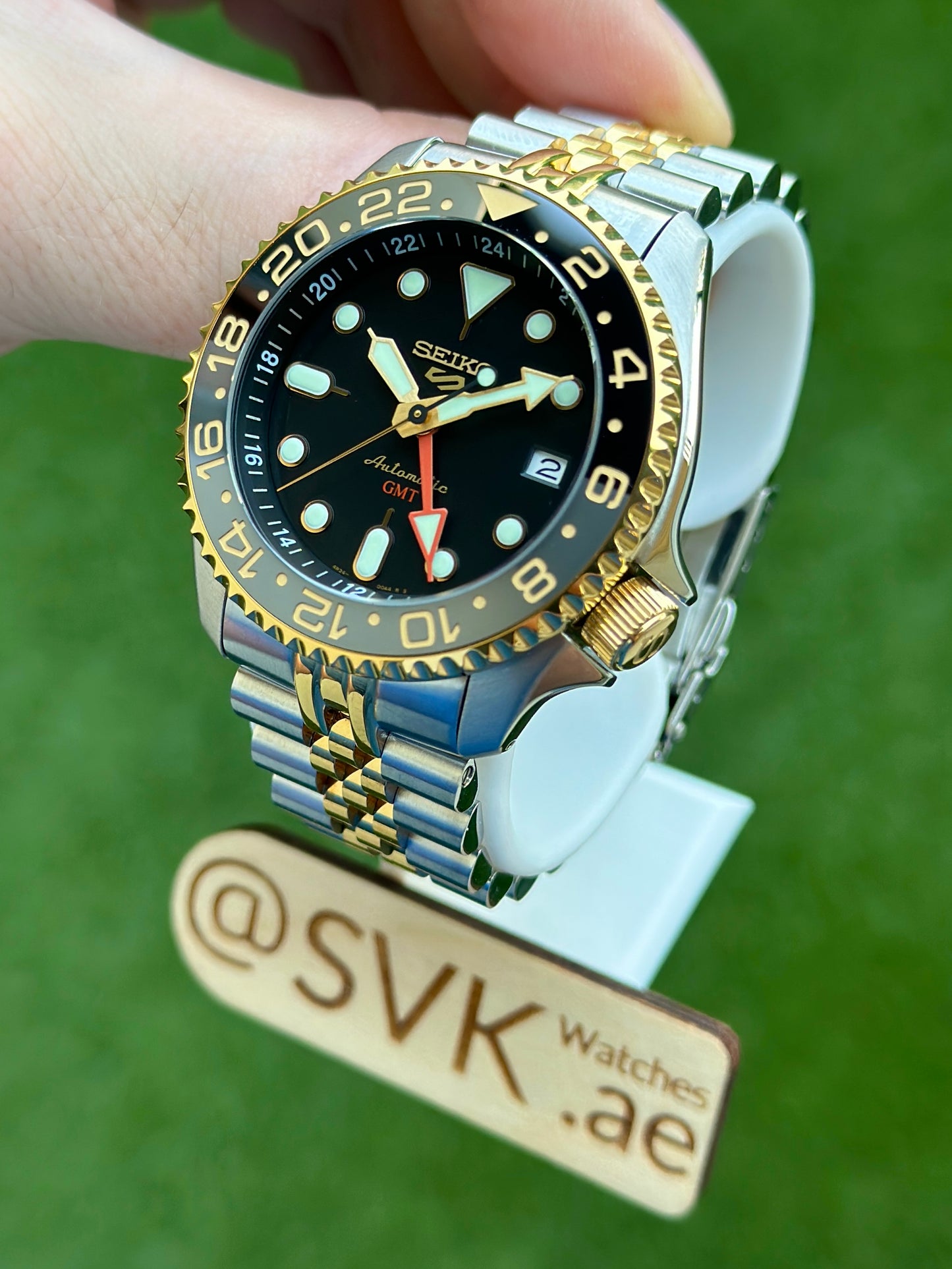 Seiko SSK036 Guinness Two-Tone GMT (Jubilee)