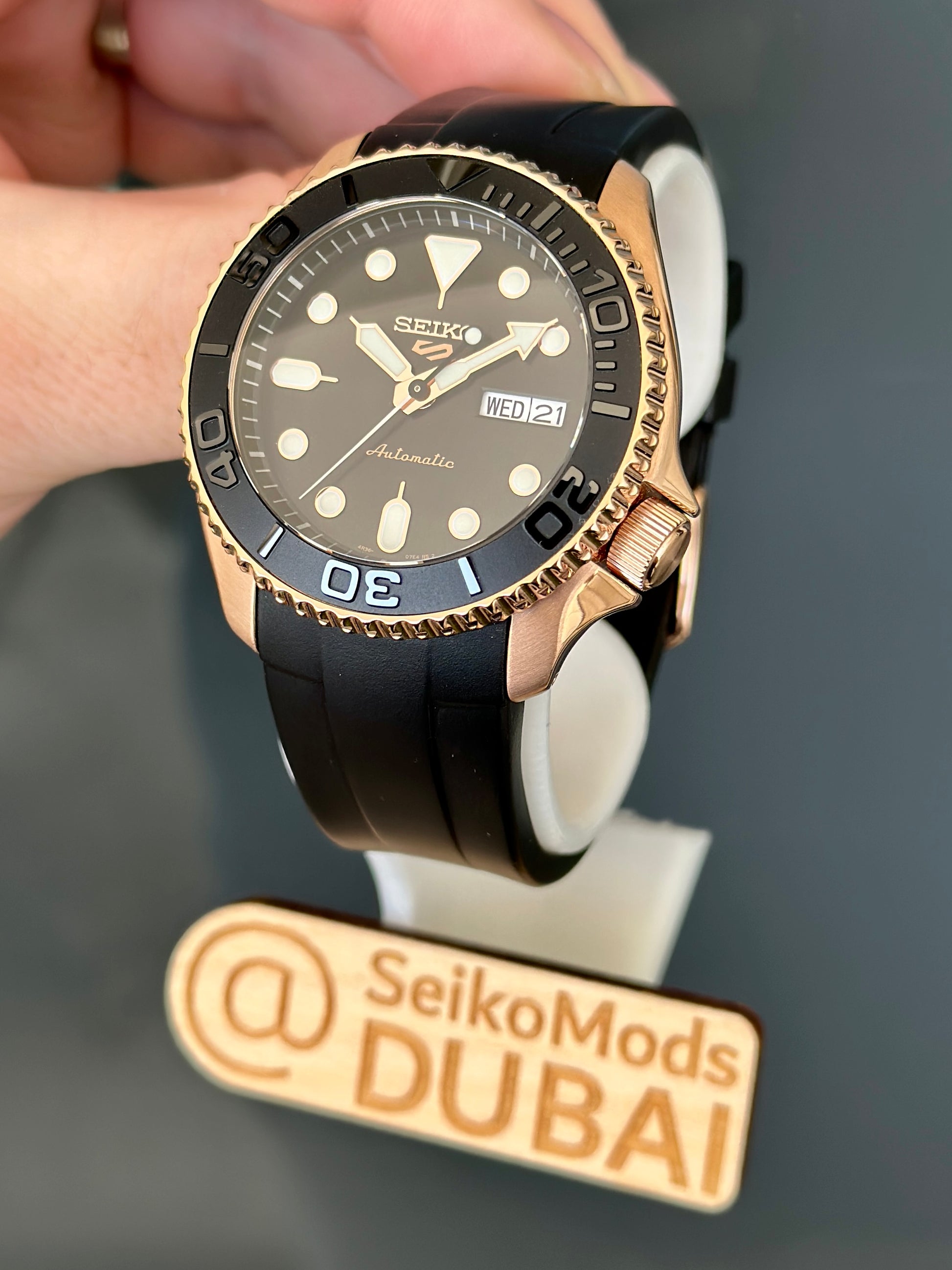 Seiko Dealer Seiko Srpd76 Mod SRPD76 YM Rose Gold – SVK Watches