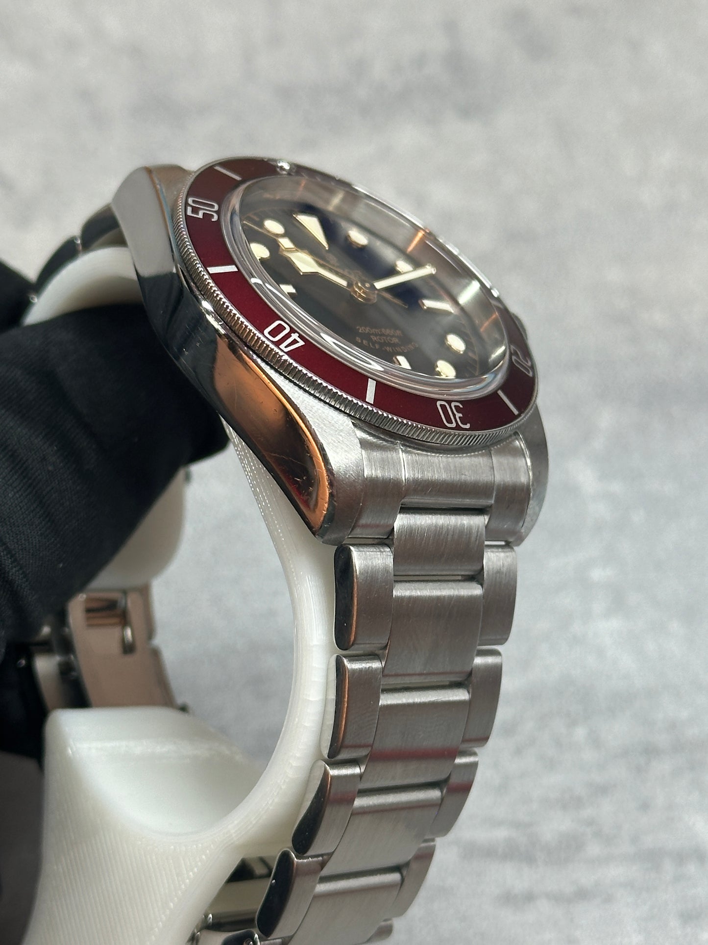 Tudor Black Bay ETA "Smiley" - 79220R