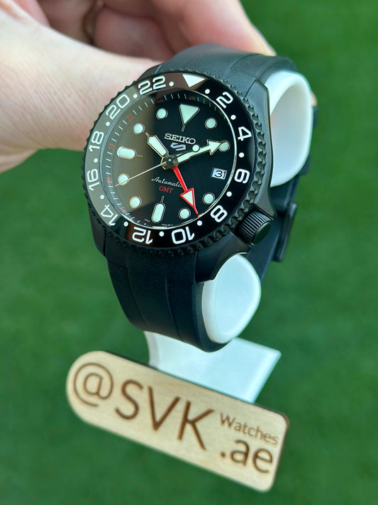 Seiko SSK001 Blackout GMT 42mm
